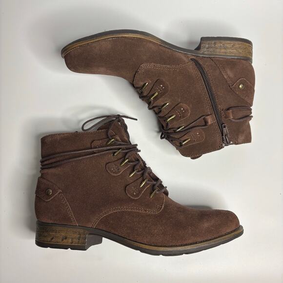 Earth Shoes Boone Suede Ankle Booties in Bark - Picture 7 of 9